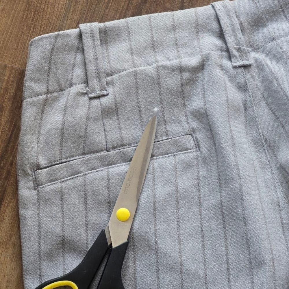 Urban Outfitters Wide Leg Trousers Women 0 Grey Pinstripe Dark Academia Core - Picture 10 of 14